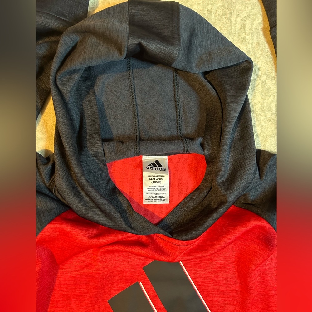 Adidas Hoodie XL - Picture 3 of 3